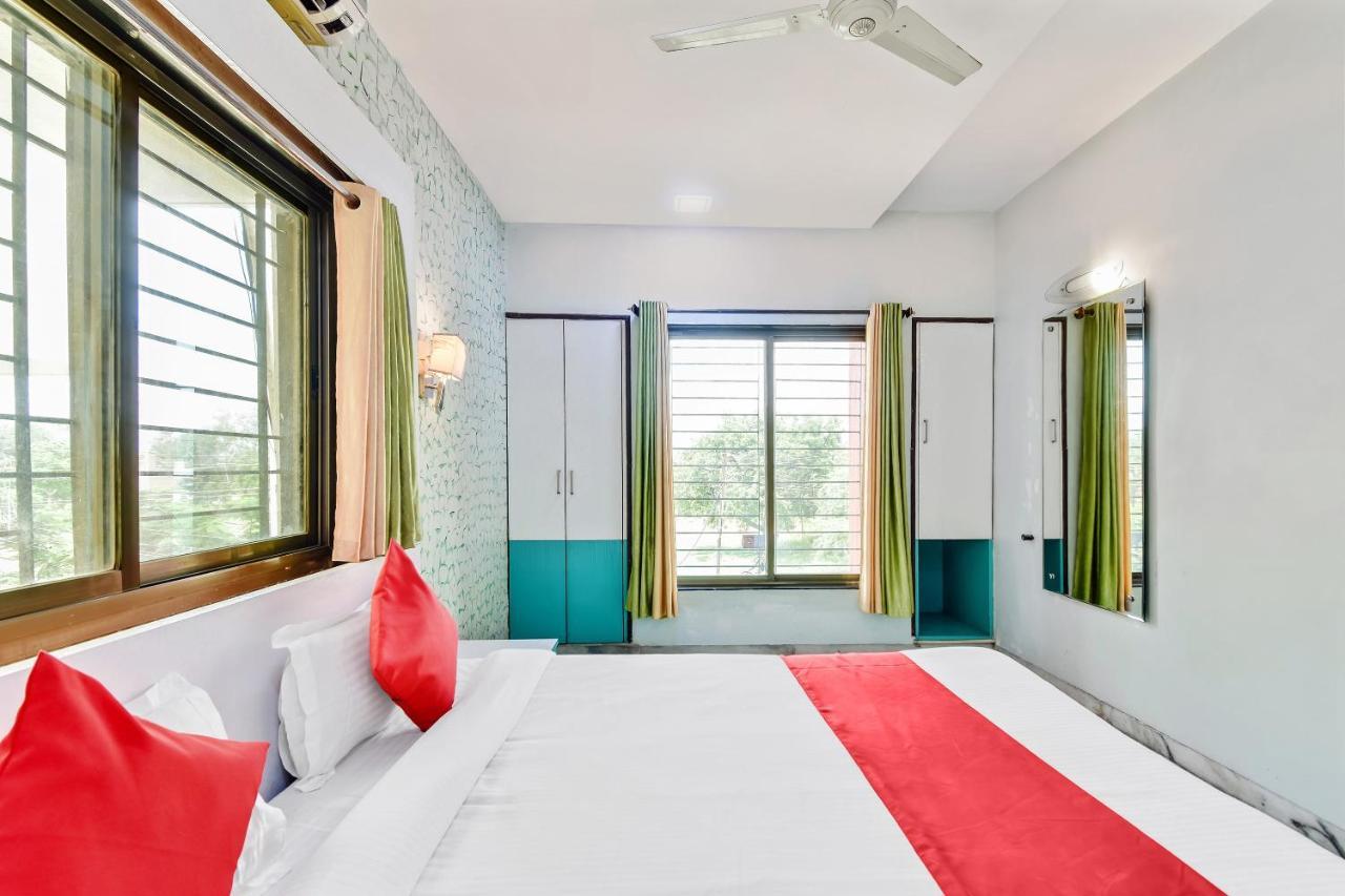 Oyo 61308 Hotel Rw International Hingoli Εξωτερικό φωτογραφία